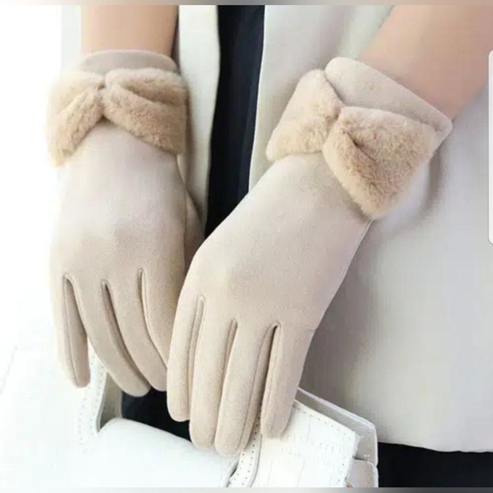Women's winter fleece warm and windproof gloves